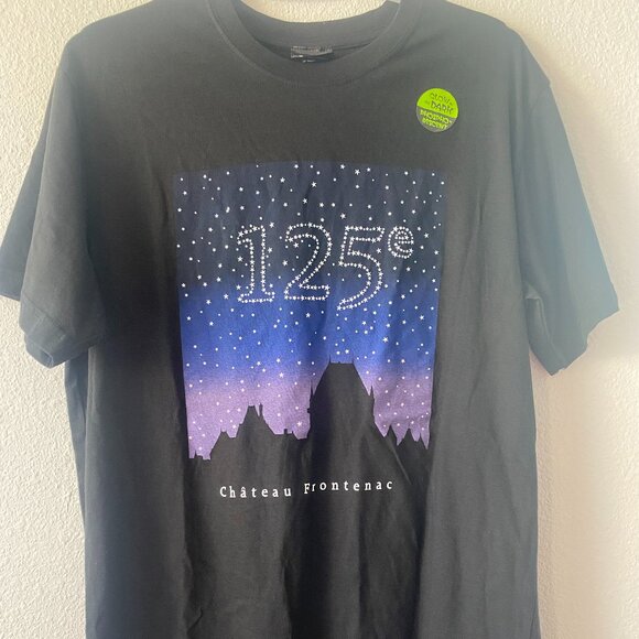 Chateau Frontenac Fairmont Black T shirt stars castle glow in the dark M Unisex - Picture 1 of 4